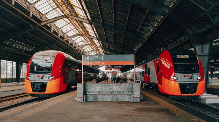 Is Train Cheaper Than Flying? A Real-World Cost Comparison